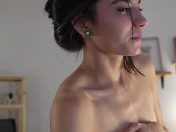 girl
        urcutelinda cam image #3101009