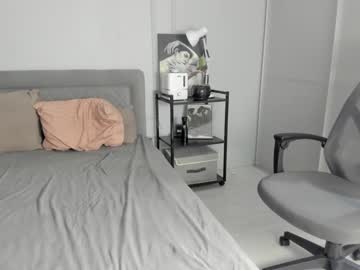 couple
        yourher0in cam image #2960878