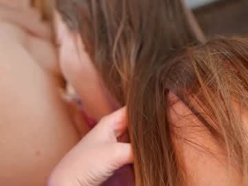 girl
        fazeyj cam image #2983524