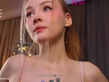 girl
        lissa_meooow cam image #3978979
