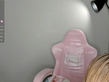 girl
        harriethudson cam image #1957070