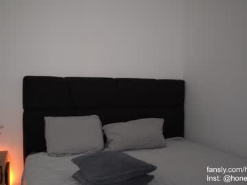 girl
        honeyyykate cam image #2922007