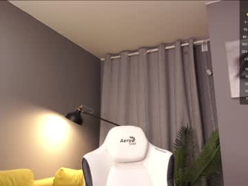 girl
        meganiex cam image #2633122