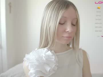 girl
        pureangeldolores cam image #2121690