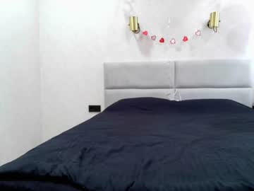 couple
        paradisepleasure_ cam image #595118