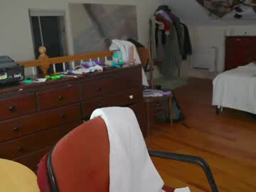 girl
        mayasings cam image #2799936