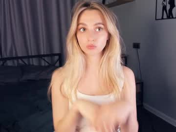girl Webcam Girls Sex Thressome And Foursome with ohana_massari