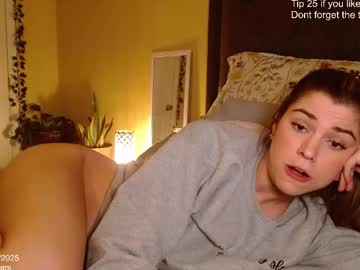 girl
        skybella_ cam image #3996327