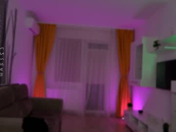 girl
        haileygrx cam image #1813650