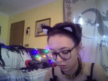 couple
        patricktwinslutgirl cam image #2126955