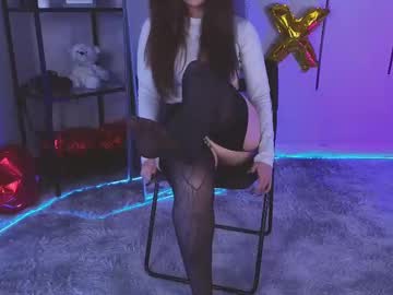 girl
        miss_spider cam image #4122622