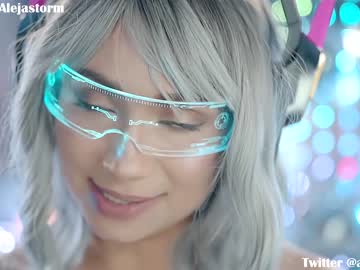 girl
        alejastorm cam image #1954016
