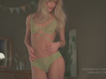 girl
        _2strangers cam image #4505959