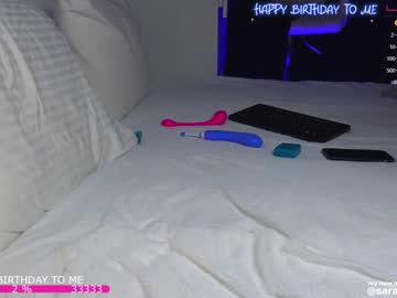 girl
        sarah__marlow__ cam image #695815