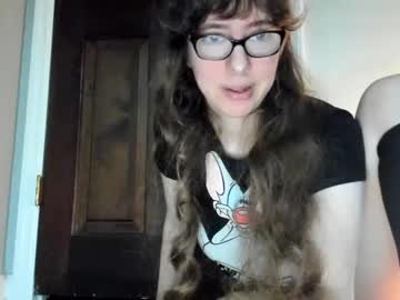 girl
        amyrae cam image #1701495