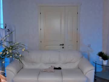 girl
        petracoke cam image #2237484