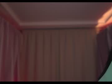 girl
        sophia_lean cam image #2315940