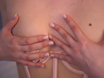 girl
        wendy_amber cam image #2682841