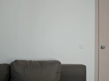 couple
        vivi_beam cam image #183083