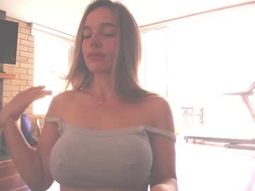 girl
        kendalltyler cam image #3210524