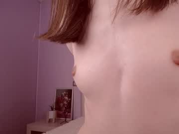 girl
        courtney_luv cam image #797590