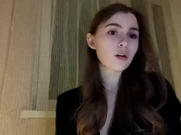girl
        jennyjansen cam image #1625782