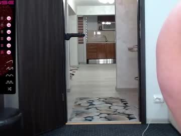 girl
        carmela_fox cam image #864137