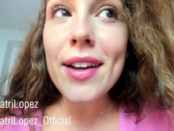 girl
        crazypaty cam image #1894925