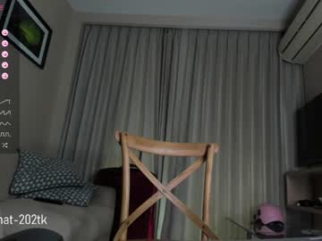 girl
        mysweethobby cam image #2494505