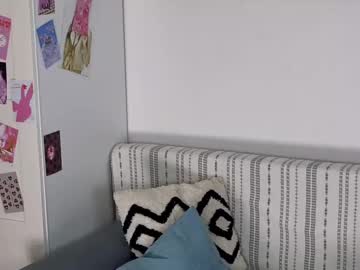 girl
        hanny_montana cam image #4657211