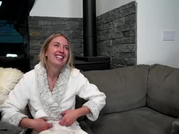 couple
        blondefoxsilverfox cam image #474414