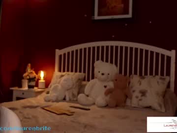girl
        laurenbrite cam image #2665781
