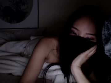 girl
        alice_lee18 cam image #312553