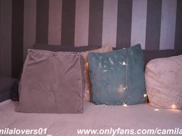 girl
        camilalovers01 cam image #2178147