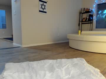 couple
        himexmarie cam image #2809574