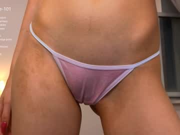 girl
        wanda_robinson cam image #3048697