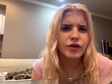 girl
        caitiemachleid cam image #2035472