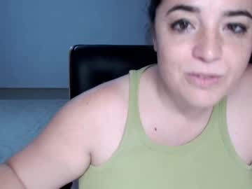 girl
        melaniebiche cam image #3204573