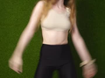 girl
        tinabredley cam image #2214358