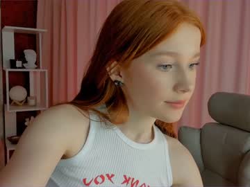 girl
        madeline_jackson cam image #814416