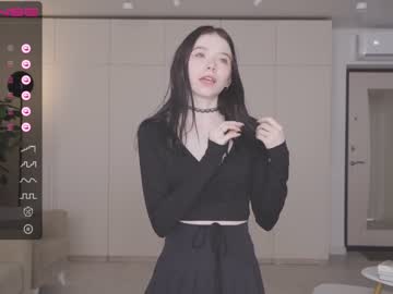 girl
        oki_dokie cam image #1278620