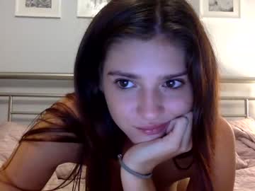 girl
        universitybabyxoxo cam image #1920776