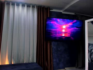 girl
        alisevine cam image #2582276