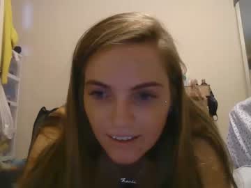 girl
        kkloveee777 cam image #1390406