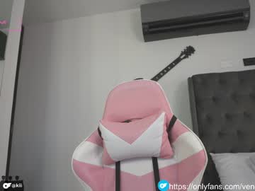 girl
        venezolanacute cam image #1455202