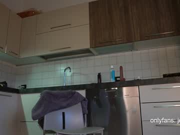 girl
        therealbonnieclydex cam image #869528