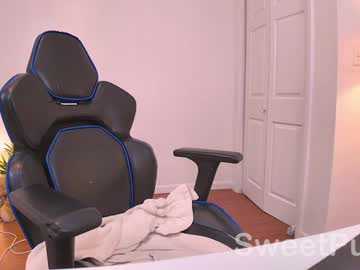girl
        sweetpulse_ cam image #4063050