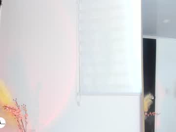 girl
        ariadna5 cam image #1519313