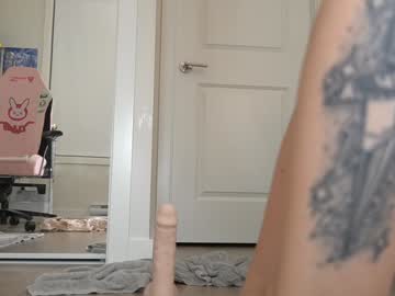 girl
        petite_fuck cam image #3907035
