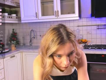 girl
        roseholloway cam image #2028266